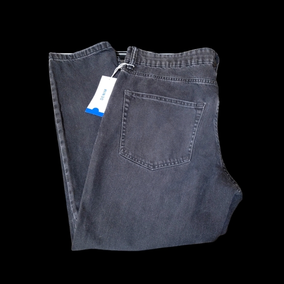 NWT H&M Denim Men's Jeans. Regular Tappered Cropped. - Picture 6 of 7